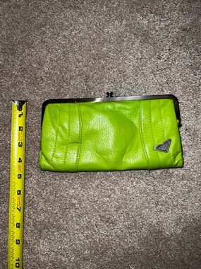 Vintage Lime Green Women's Roxy Leather Clutch Wallet